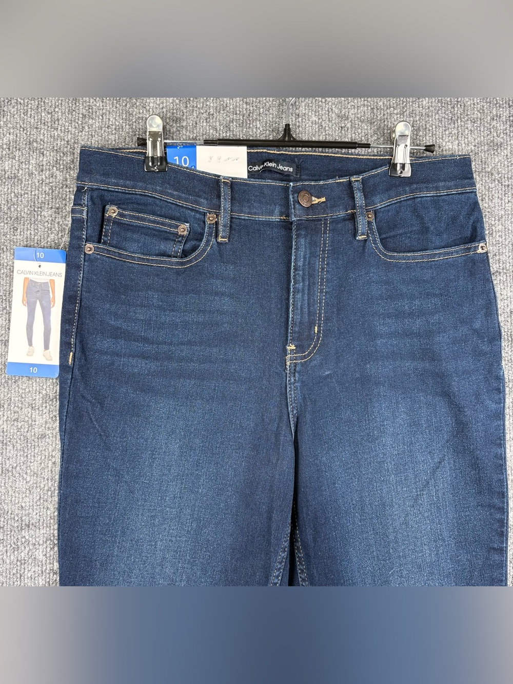 Calvin Klein women’s skinny jeans size 10 dark blue new with tags 29” inseam